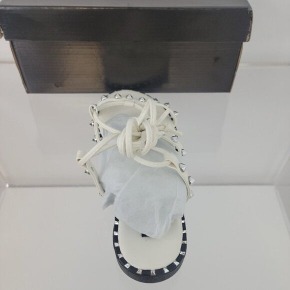 Wild Diva White Gladiator Sandals - Picture 4 of 5